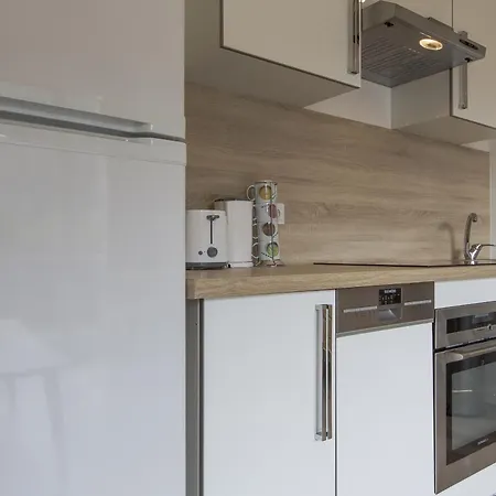 Les Periades - شامونكس