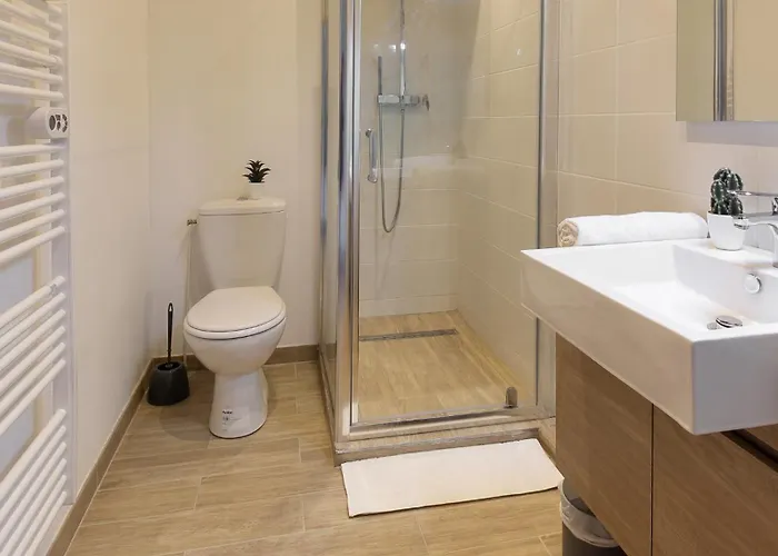 Les Periades - شامونكس