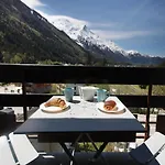 Les Periades -